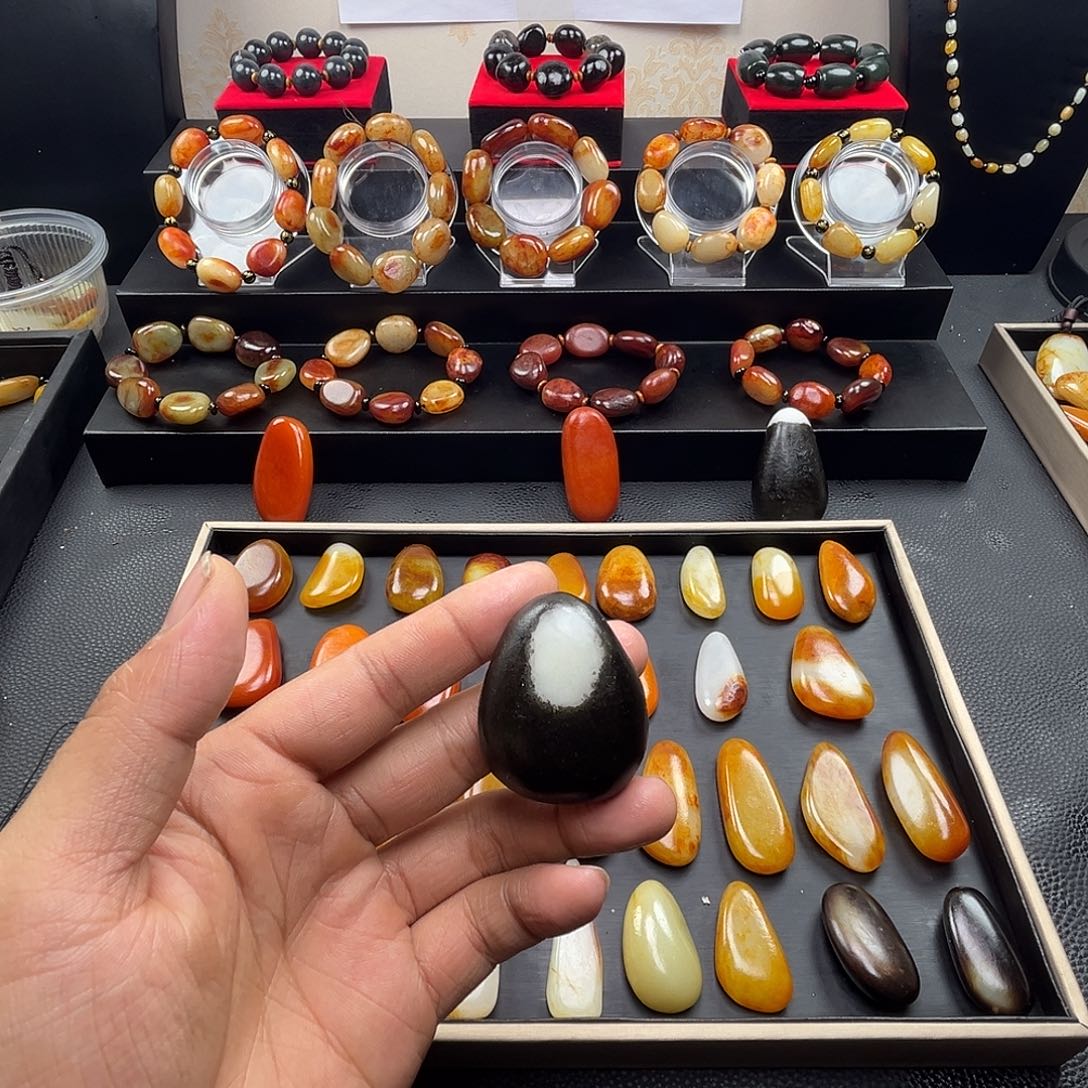 和田玉吊坠(赠链)未镶嵌刘*兵