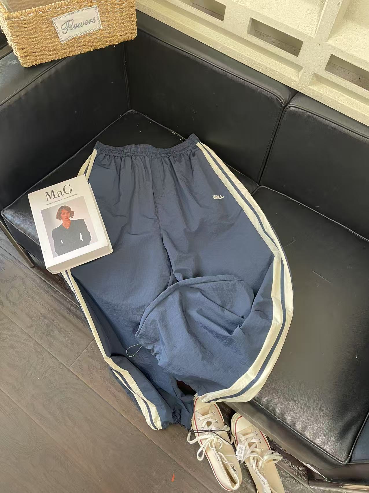 【 雨•美 推荐 】2901双标刺绣运动裤藏