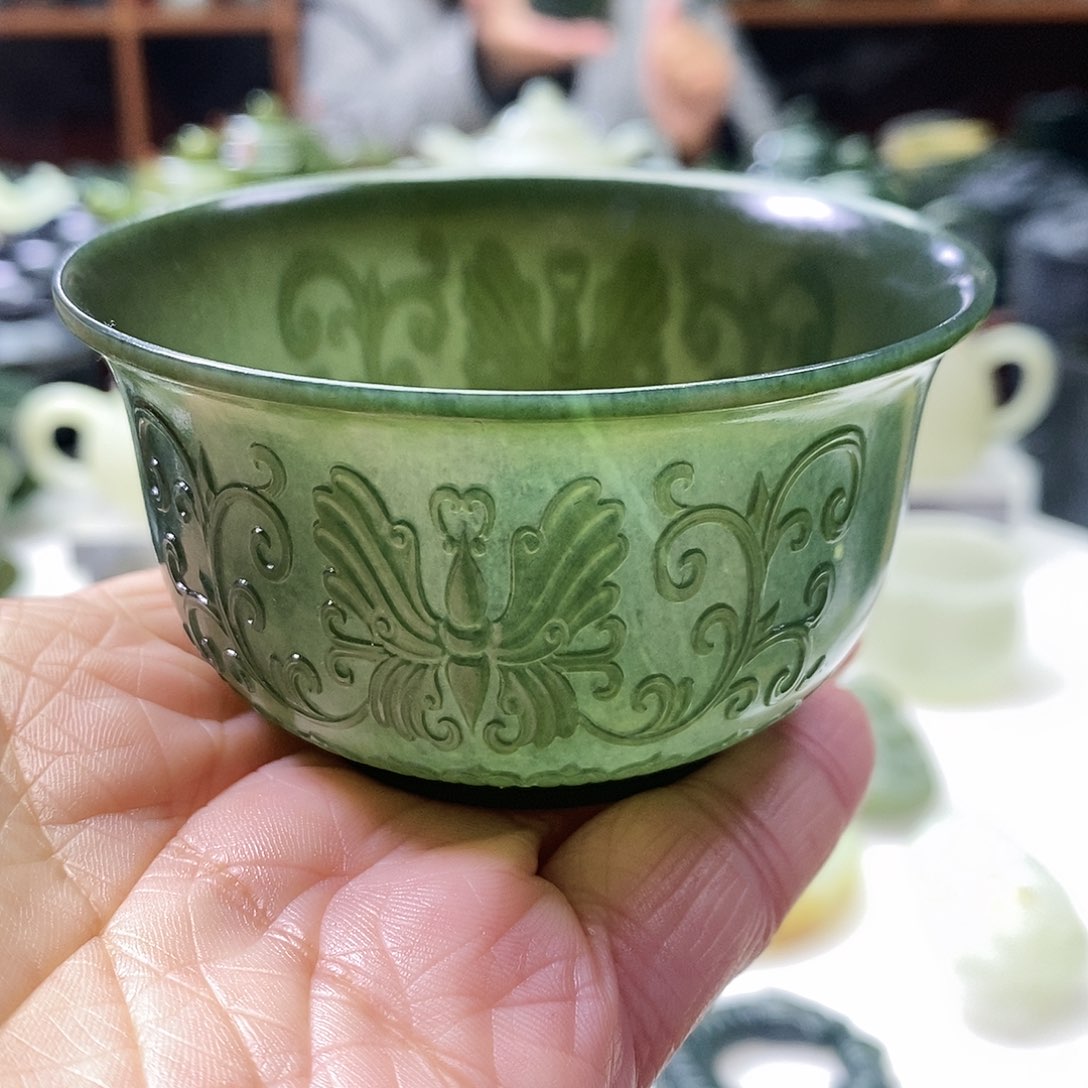 和田玉茶碗未镶嵌