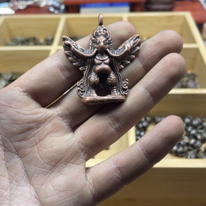 藏传紫利马手工翻砂大棚鸟一个