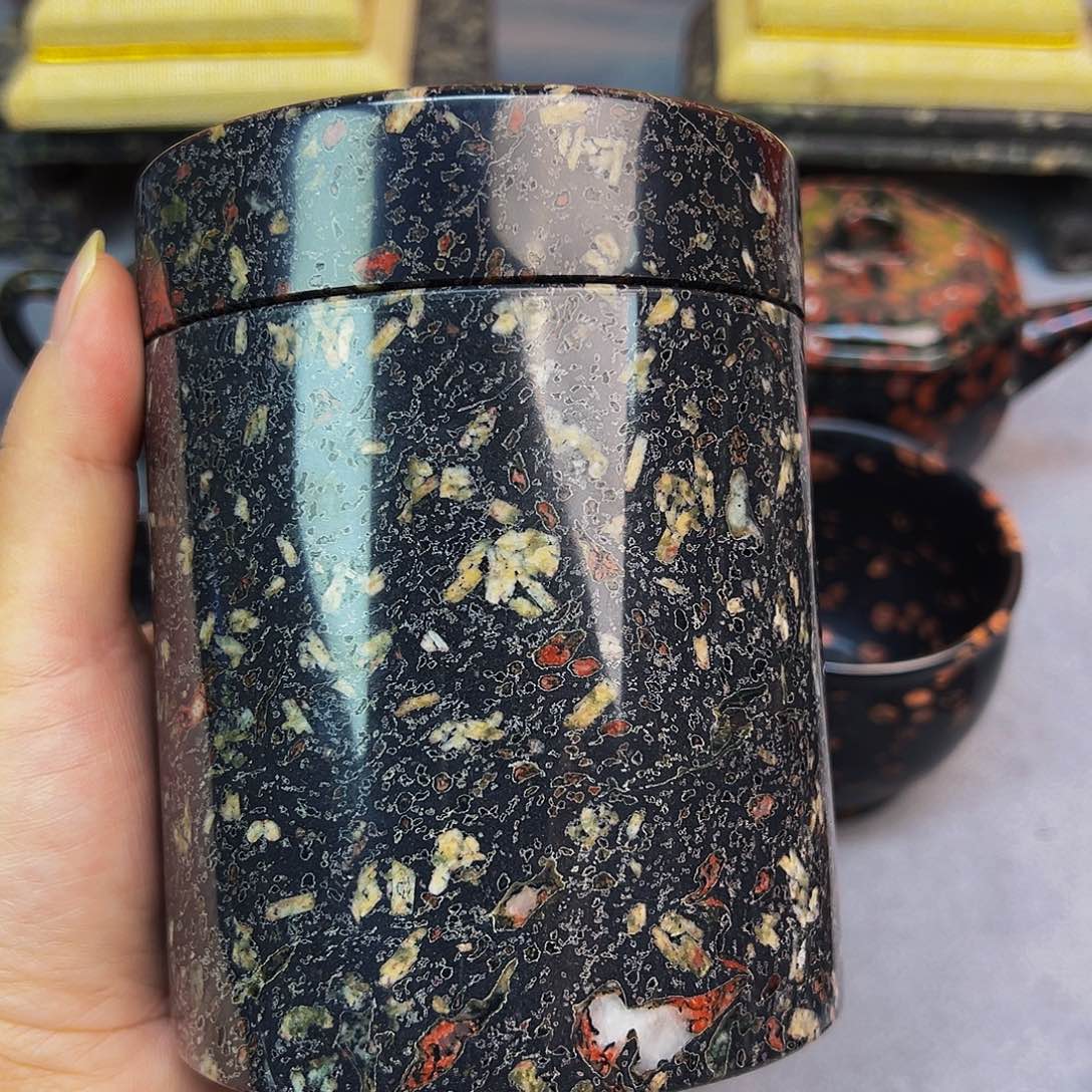 C***l梅花玉茶叶罐茶周边