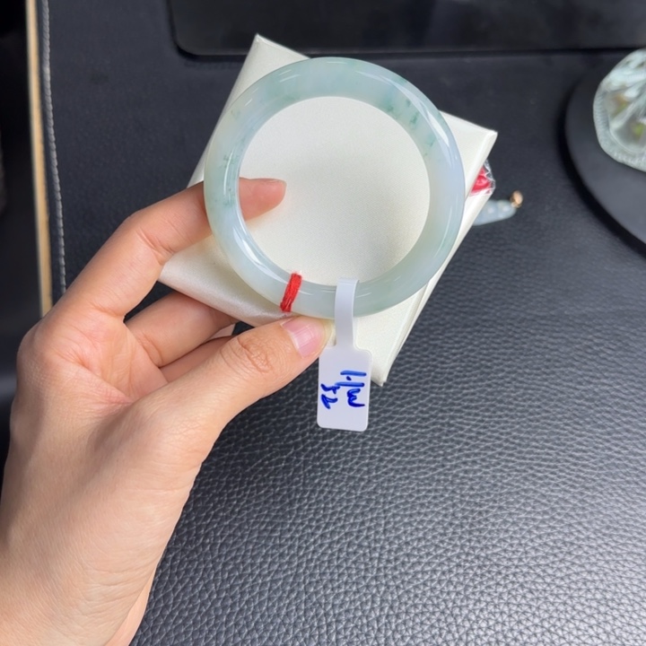 未镶嵌手镯翡翠翡翠手镯