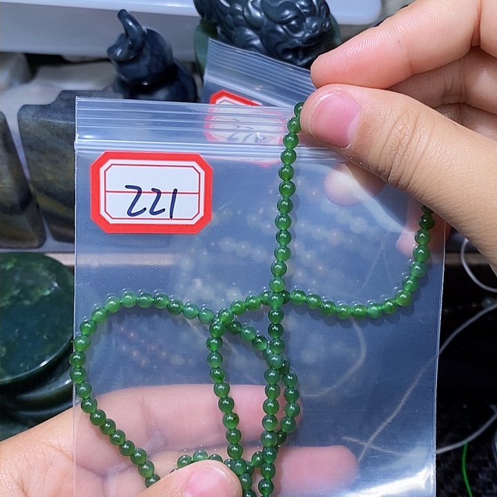 和田玉和田玉边角料随机发未镶嵌