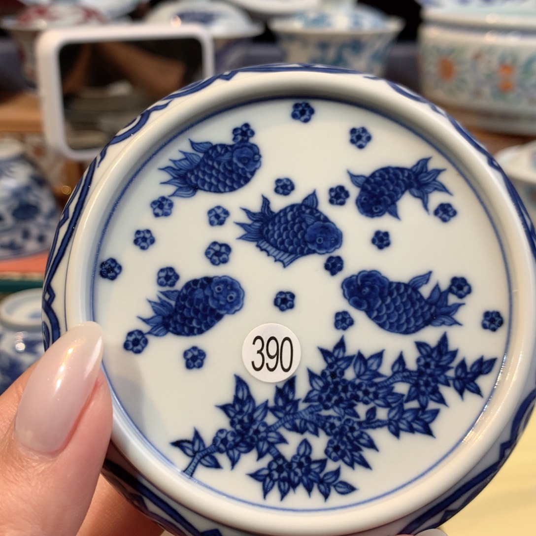 李***棟390青花兰寿盖置qd323