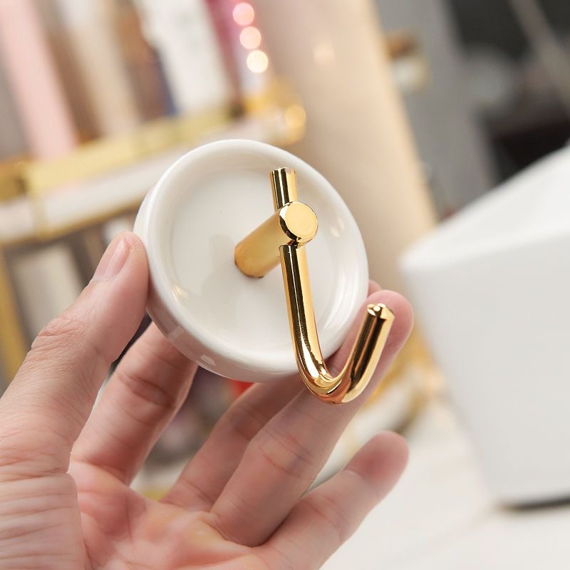 (到手4个)轻奢挂钩颜色随机