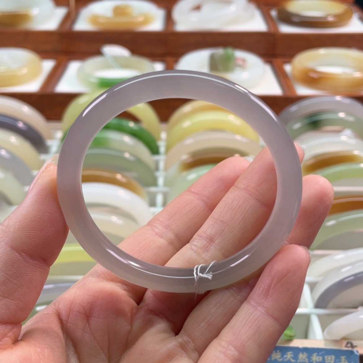 【闪购商品】和田玉手镯未镶嵌