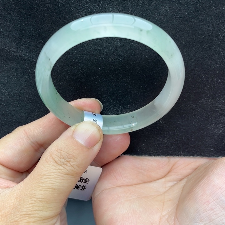 石英质玉未镶嵌手镯54