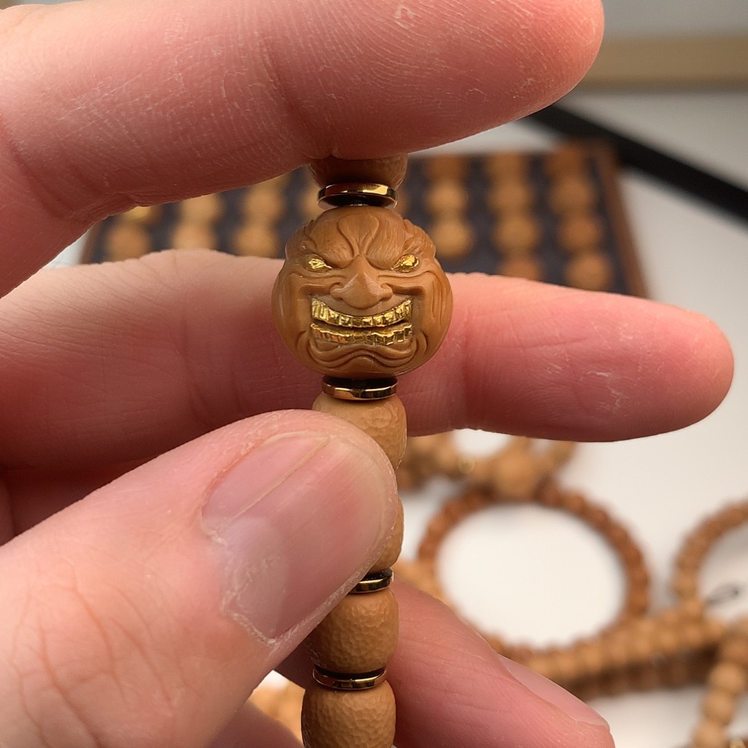 猴头核桃手串大金牙恶僧
