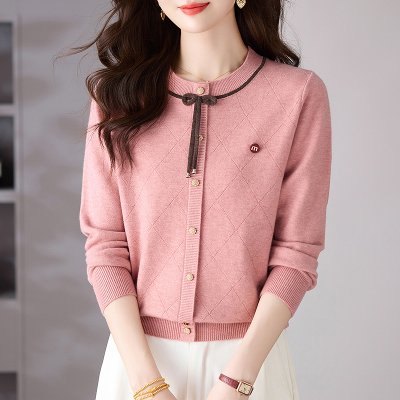 库妃新款秋冬气质时尚减龄针织蝴蝶结领绳长袖上衣圆领针织衫女