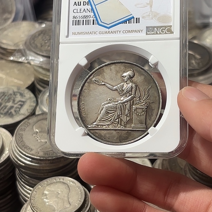 欢****银Ag925法国雅电脑女神银