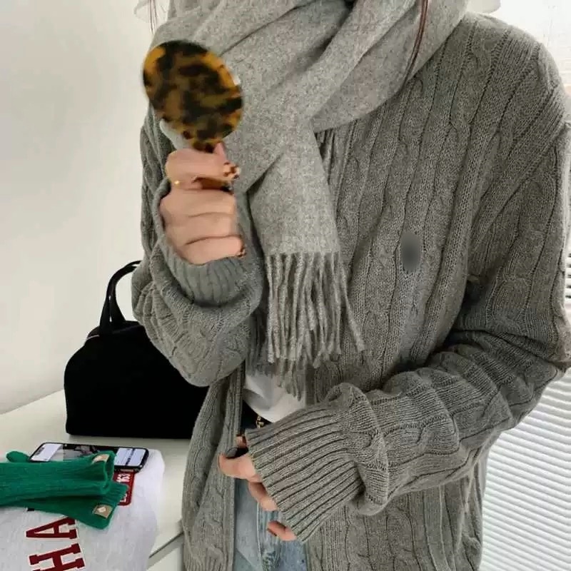 全拉链口袋毛针织衫