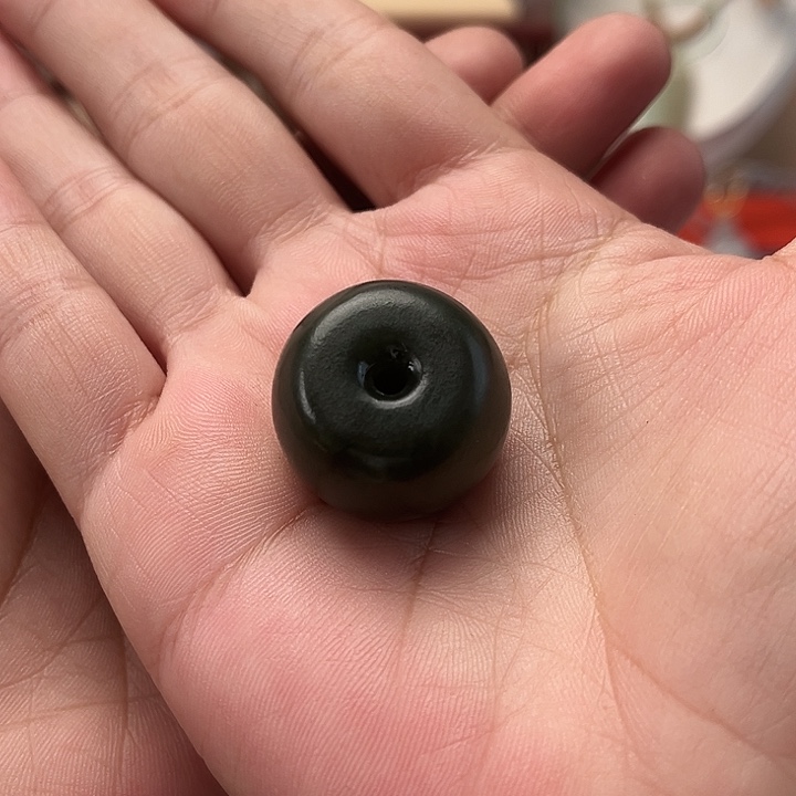 颈饰未镶嵌和田玉平安扣