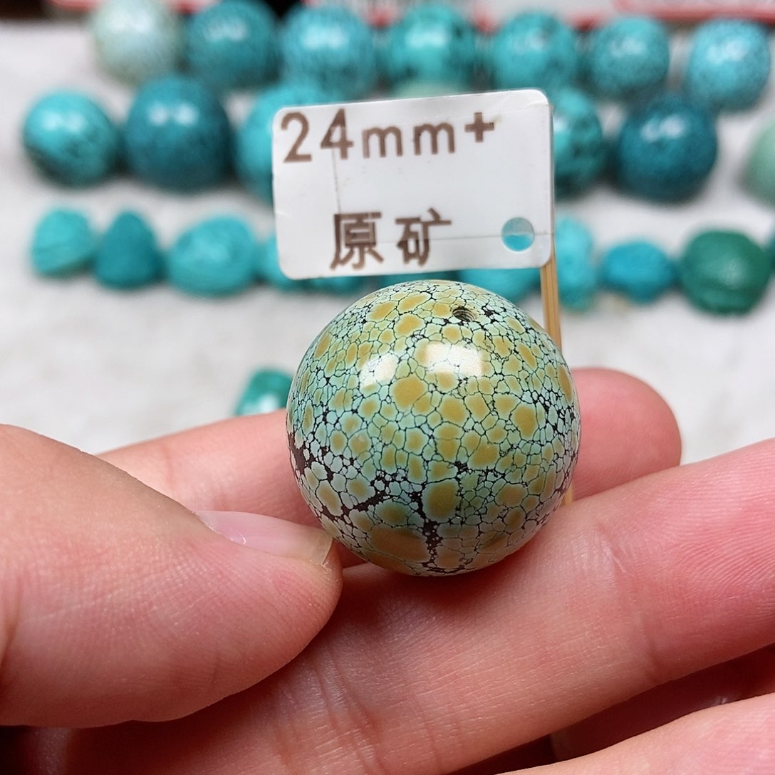 绿松石未镶嵌珠宝半成品