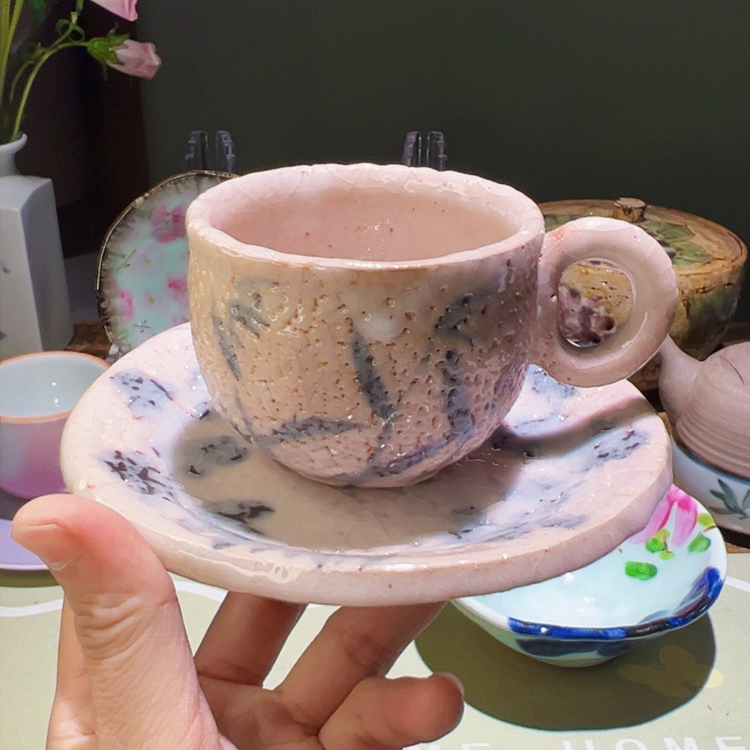 咖啡杯和咖啡杯真的超级治愈人心