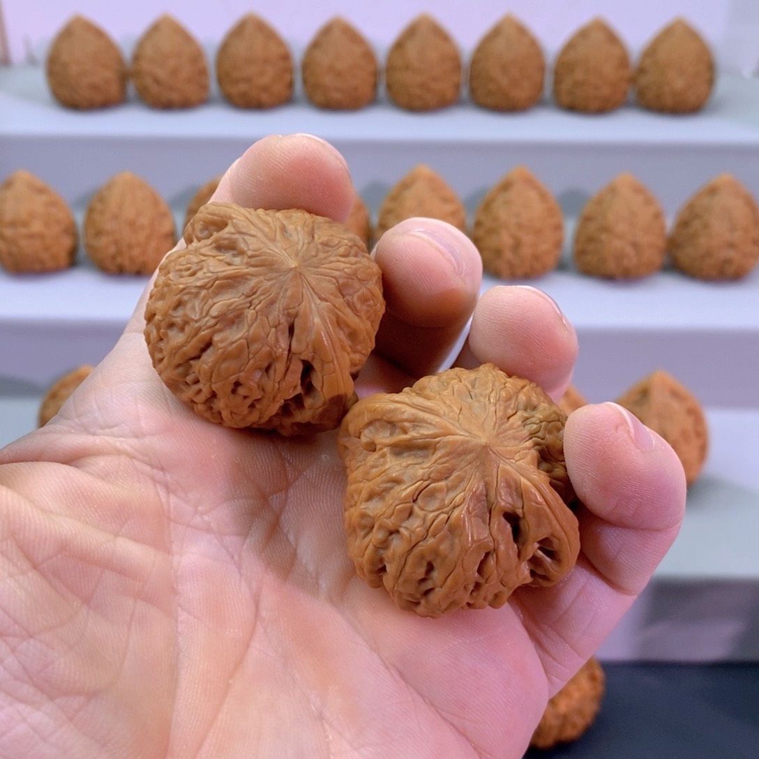 文玩核桃把件39全品铁锤