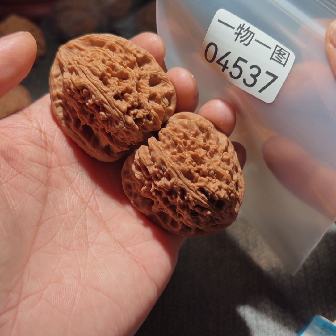 文玩核桃把件南疆