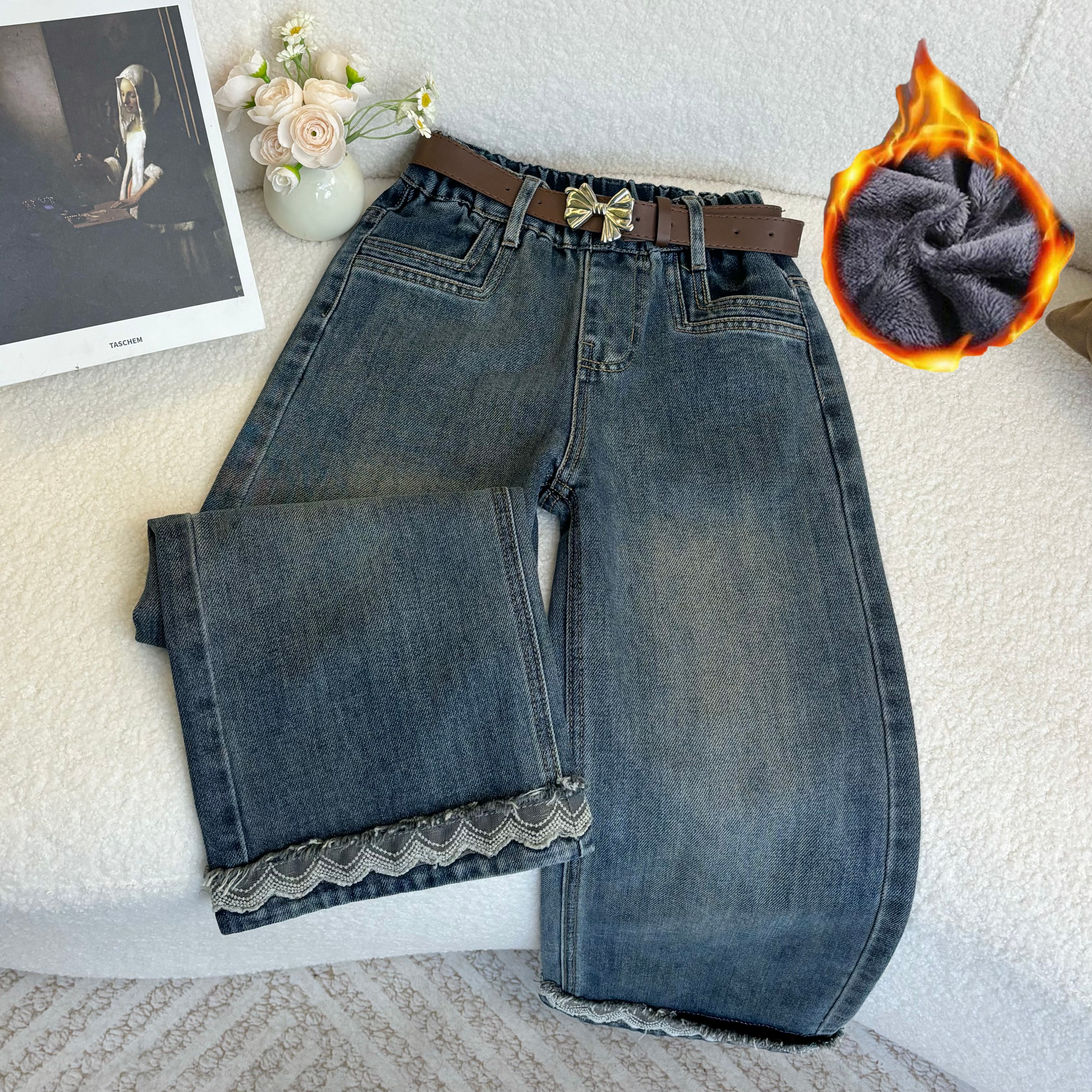 2025冬季一体绒新款女童洋气长裤百搭休闲裤脚花边直筒牛仔裤