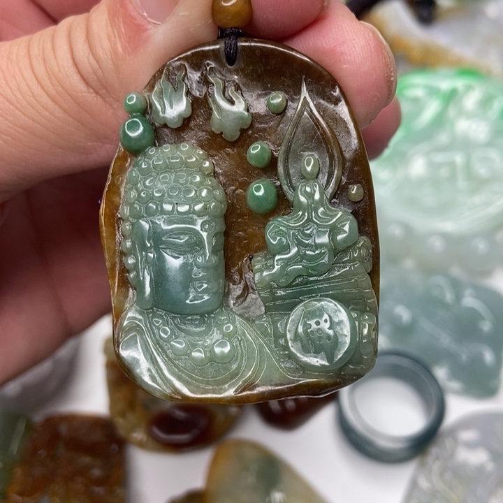 定制翡翠未镶嵌美**来翡翠