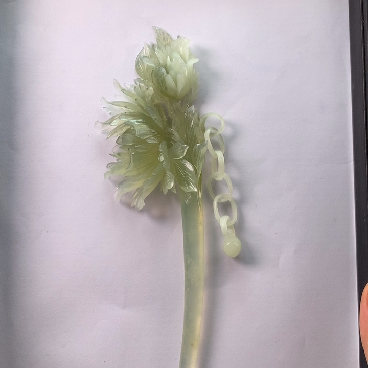 蛇纹石玉发饰未镶嵌云*处