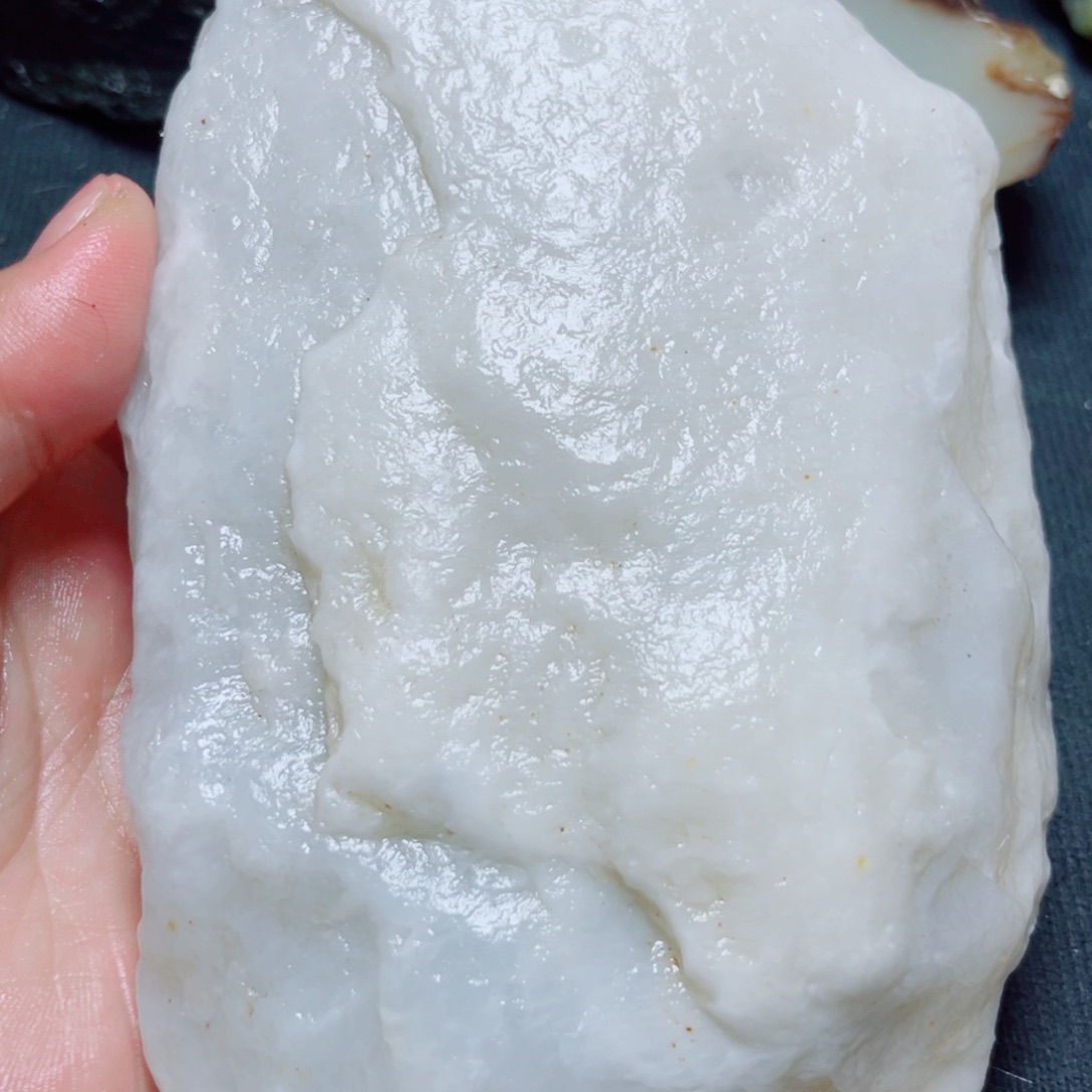 和田玉未镶嵌珠宝奇石