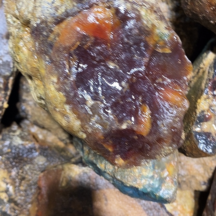 鸿***来定制玛瑙地哦小心翼翼