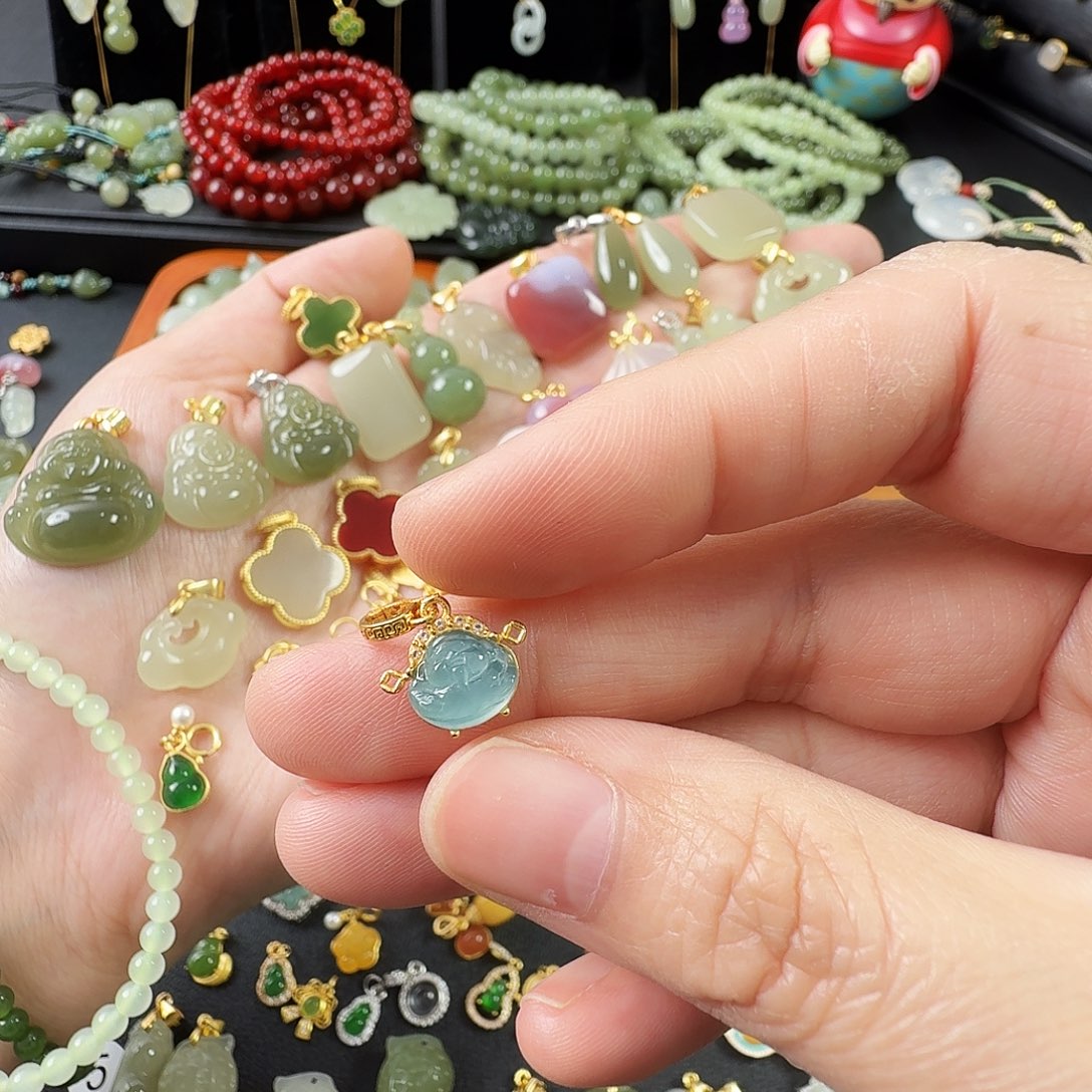 翡翠银S925镶嵌颈饰