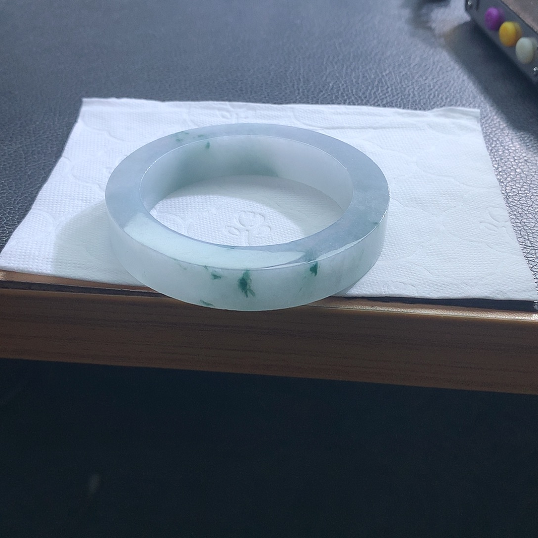 定制翡翠未镶嵌翡翠手镯冰飘花