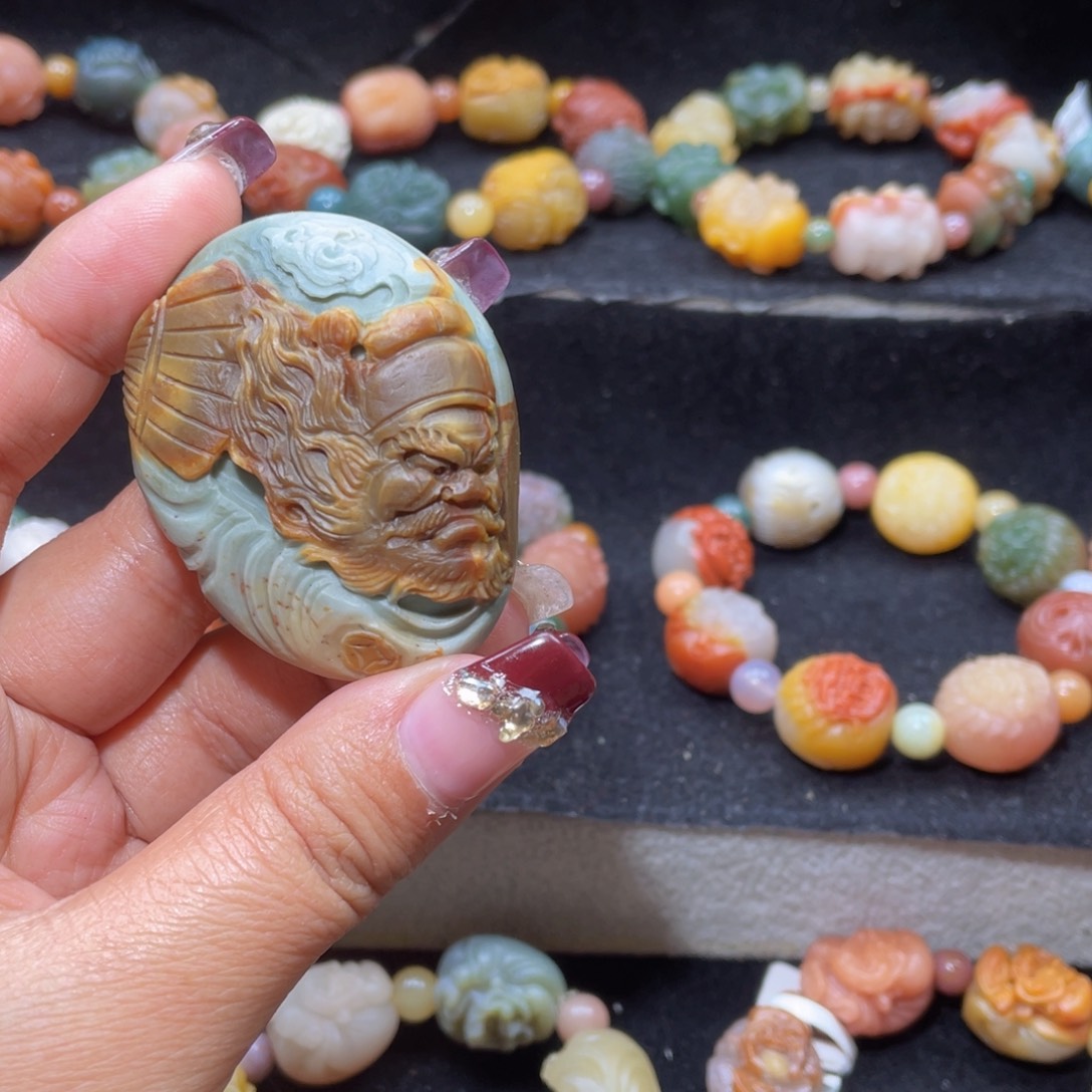 石英质玉手链未镶嵌