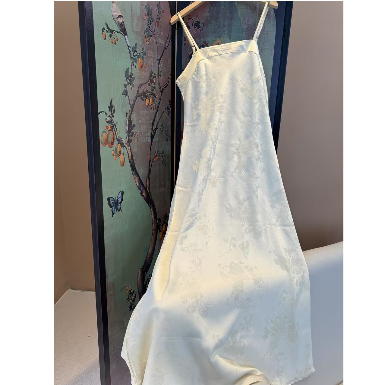 2025新中式重工提花优雅吊带裙2025A0188-柒柒