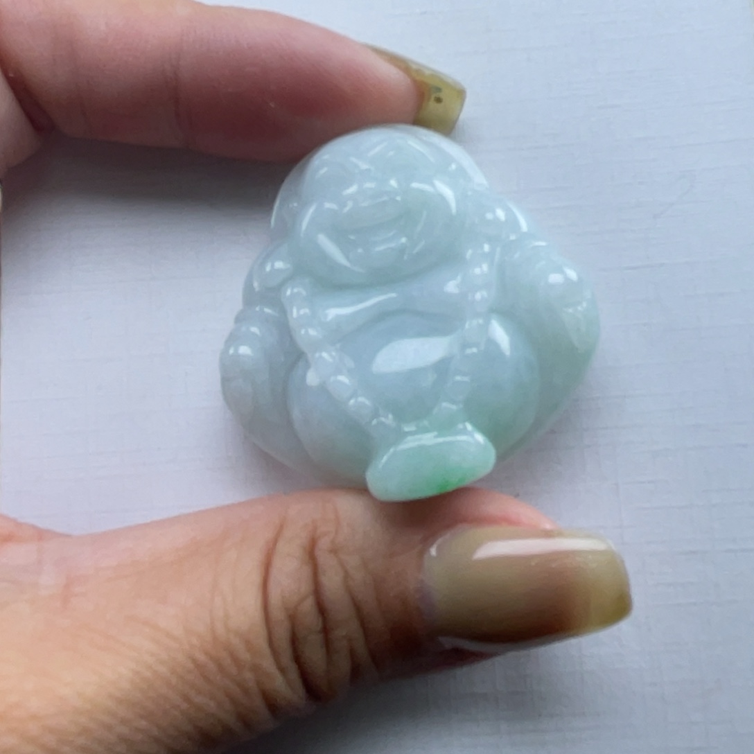 《***》翡翠未镶嵌颈饰佛公