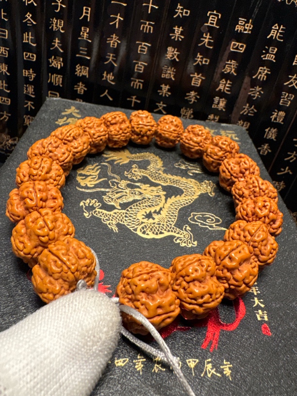 金刚菩提手串绝情帝王花（8号）