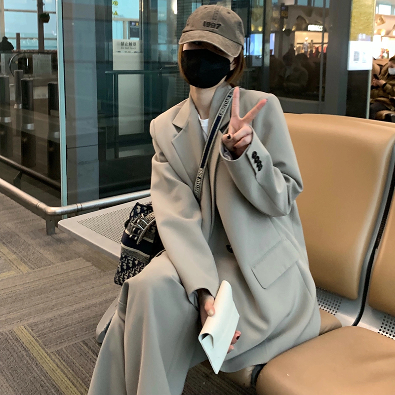 灰色小西装外套女春秋新款小个子两件套休闲宽松短款西服套装XZ10