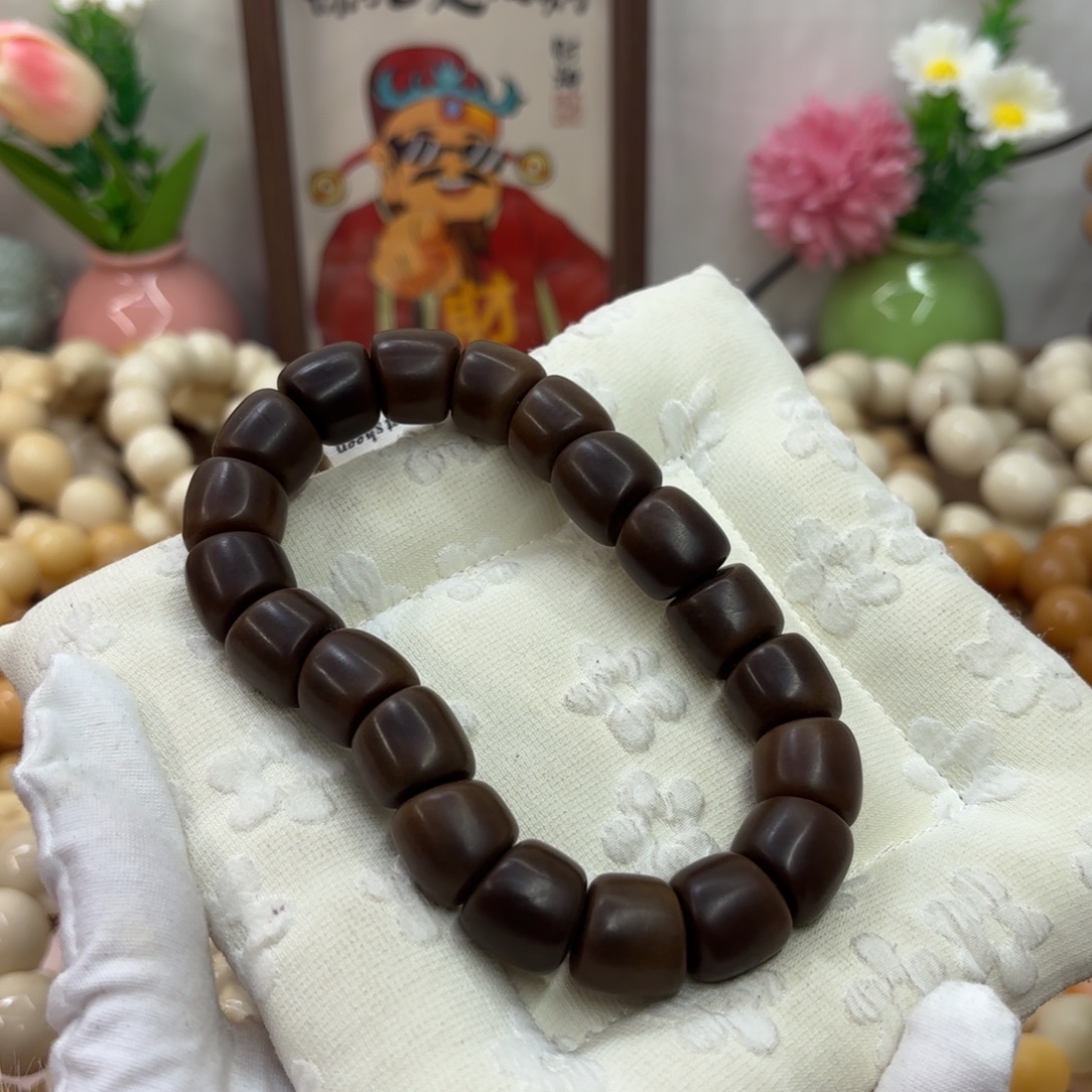 吊坠菩提根/象牙果16干磨落地果糖油巧克力年糕肠默认瑕单圈