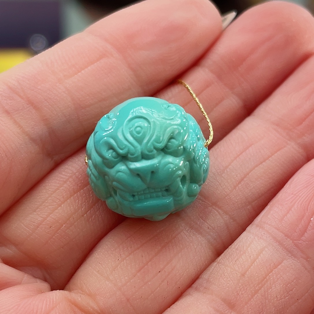 绿松石颈饰未镶嵌