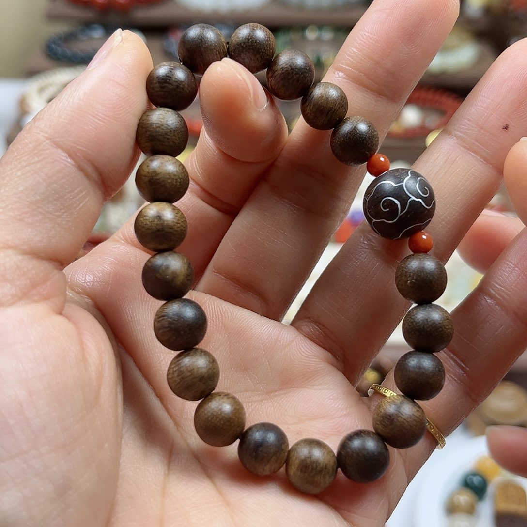 沉香手串单圈手串