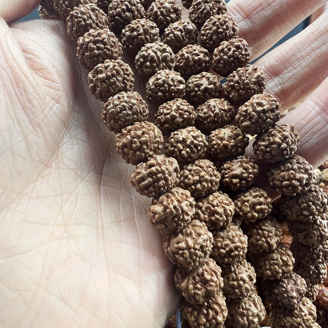 金刚菩提吊坠刺猬