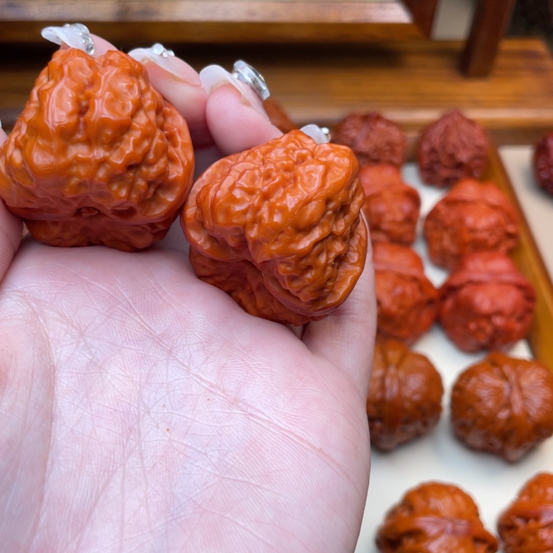 文玩核桃把件蛤蟆 36