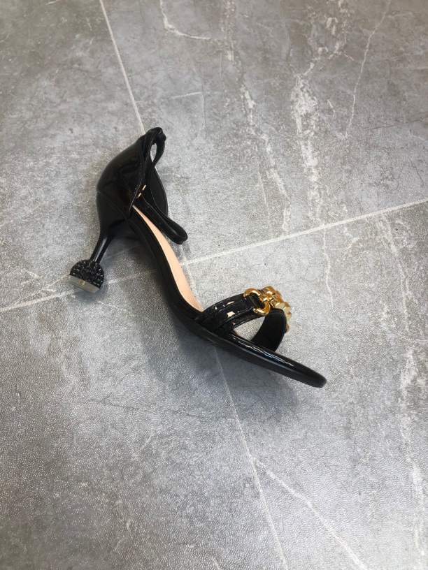 孤品女鞋，直播间按主播编码拍