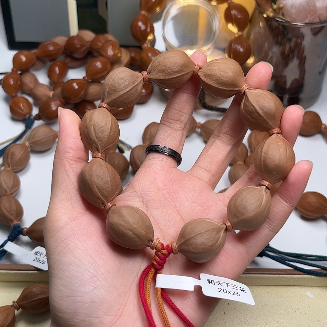 宙***霸手串橄榄核梅林铁核2026