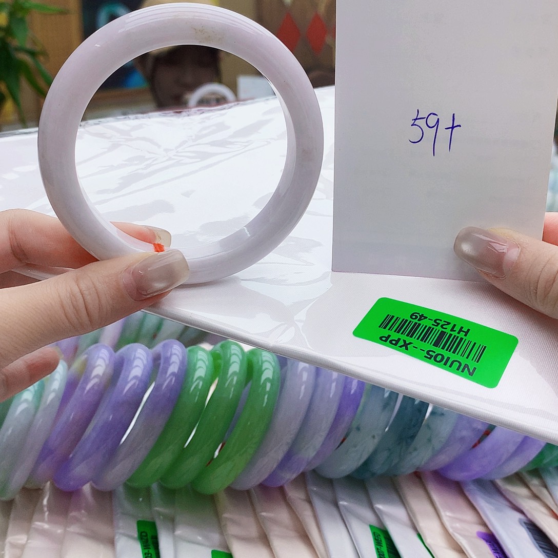 翡翠手镯未镶嵌hh