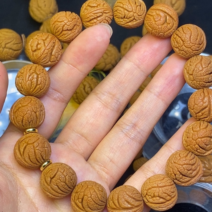 桃核吊坠秦岭龙纹桃核22