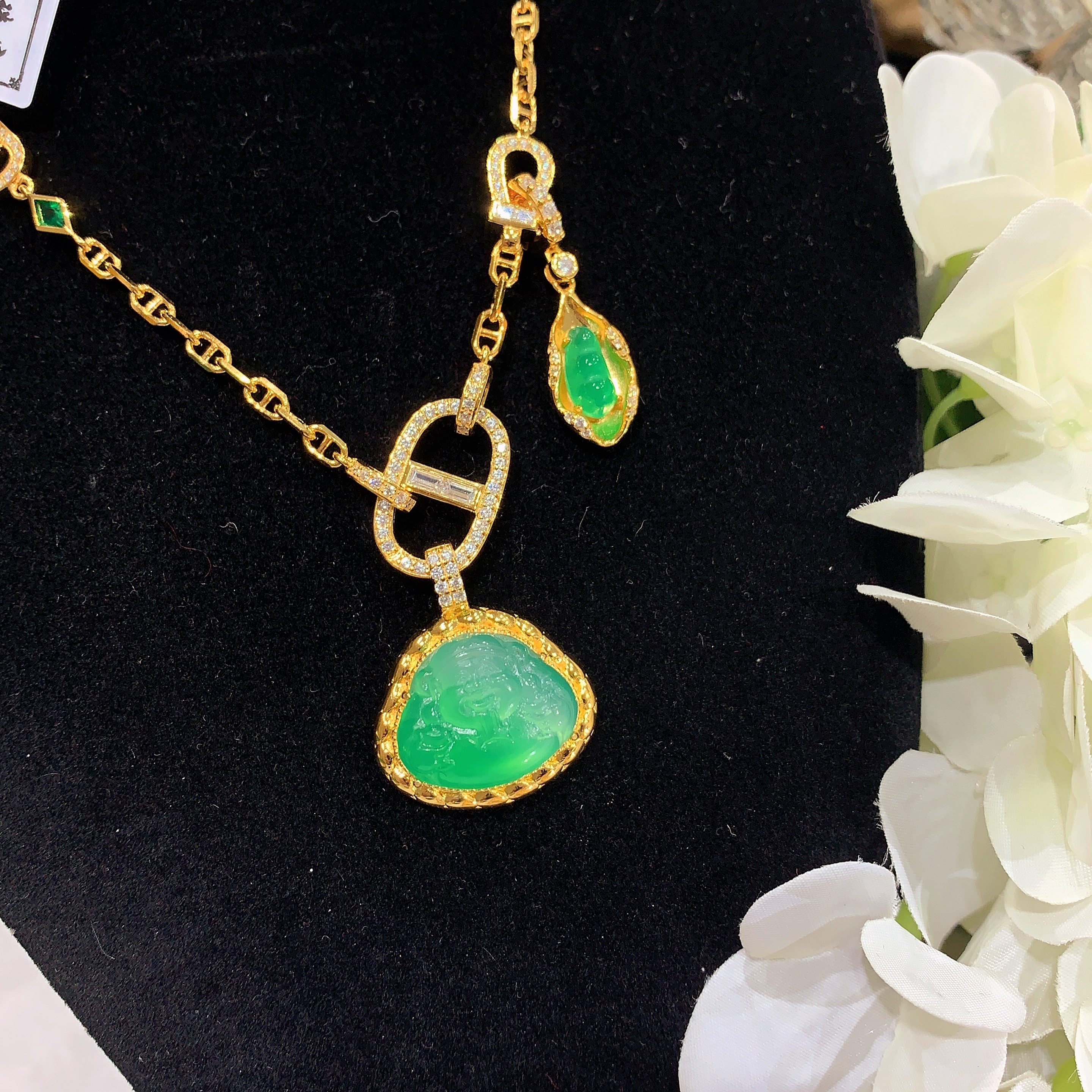 S925银镀金镶嵌小众设计款项链挂件珠宝首饰品天然绿玉髓财神吊坠