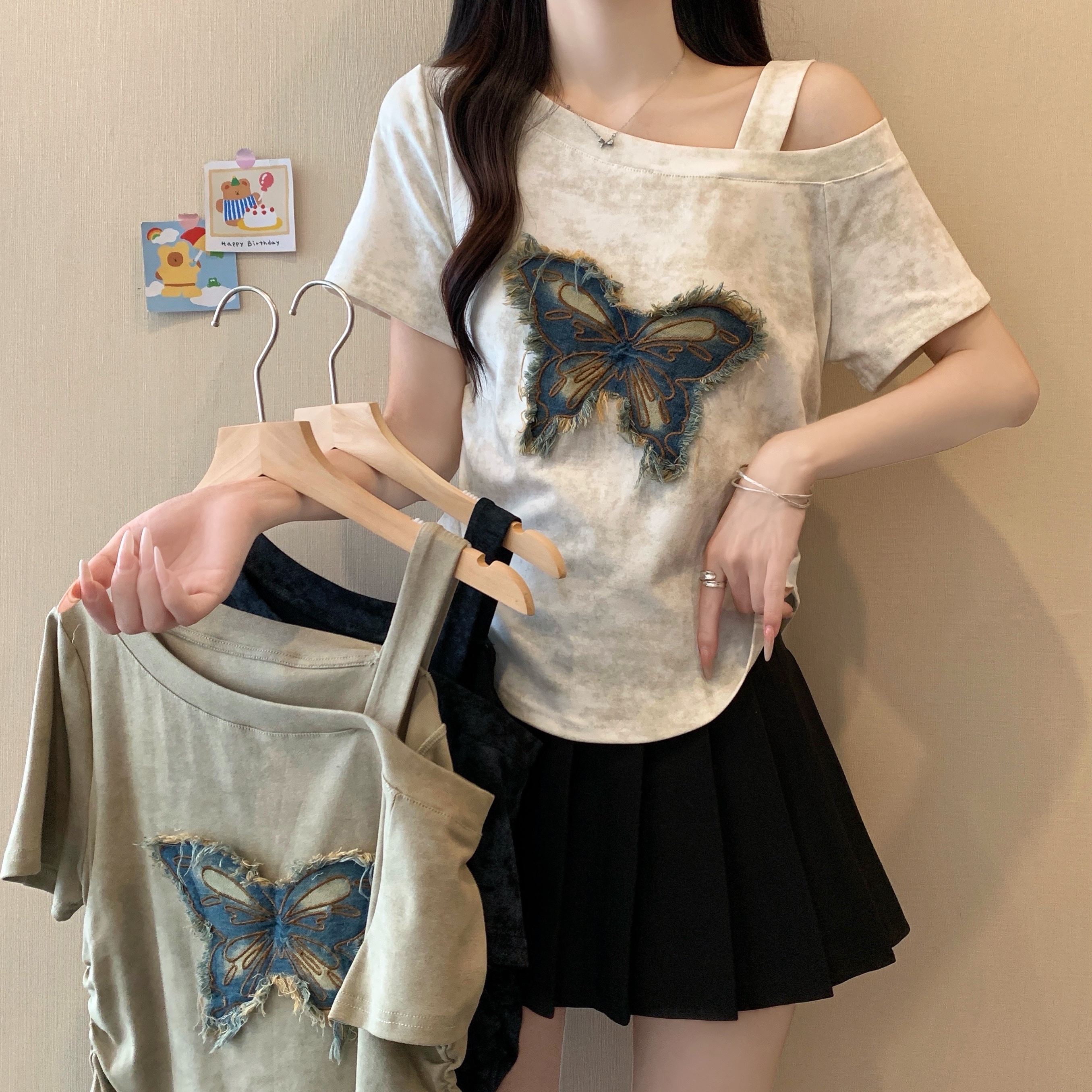 2025夏季新款大码女装扎染蝴蝶贴片露肩T恤上衣