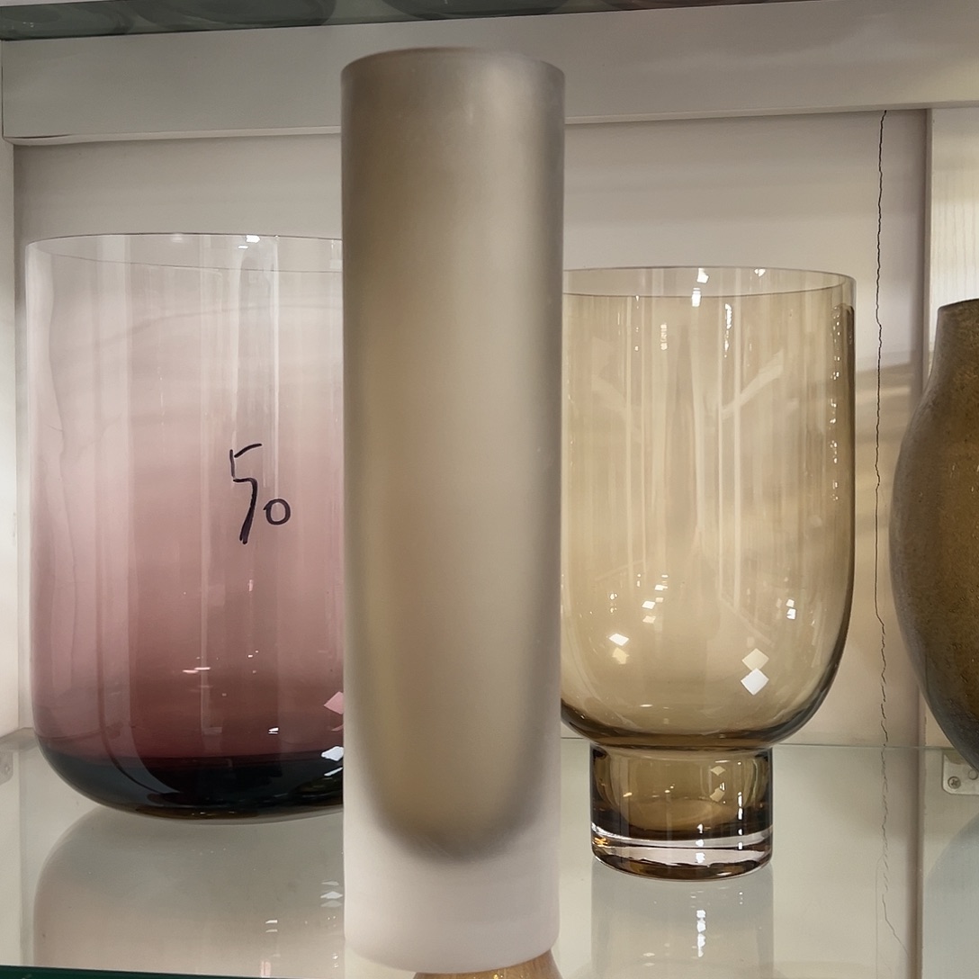 琉璃高32棕色磨砂琉璃花器