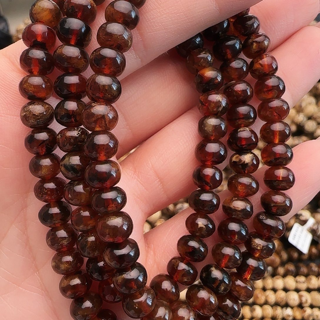 琥珀未镶嵌手链抚顺琥珀