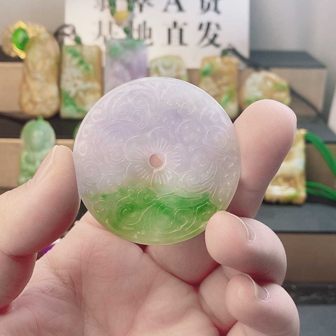 翡翠银S925镶嵌吊坠(赠链)
