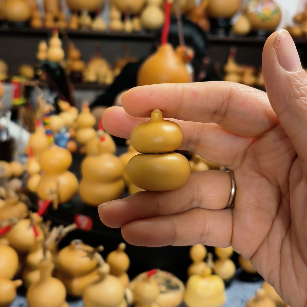 晴***️葫芦福禄双全手把件