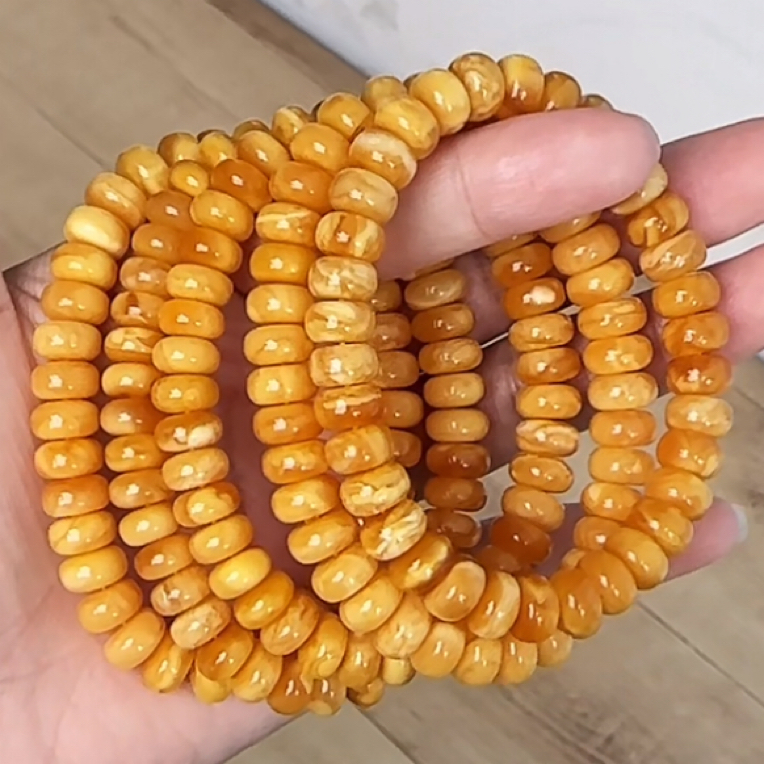【齐福珠宝】XQ0560/9mm天然琥珀蜜蜡花蜡老型手串（多样性发其一）