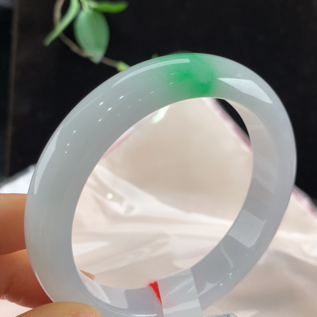 翡翠手镯未镶嵌111-0354