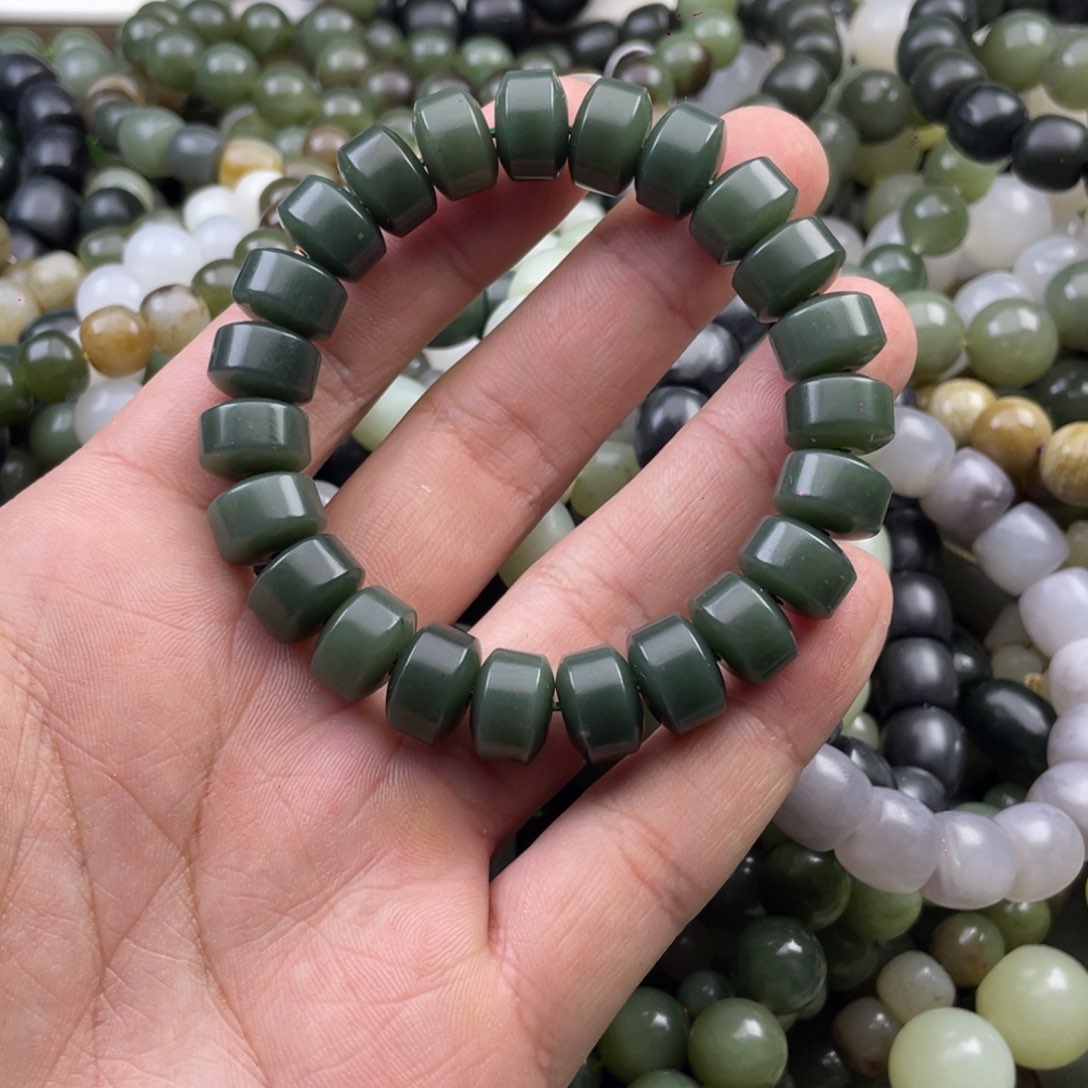 和田玉手串未镶嵌